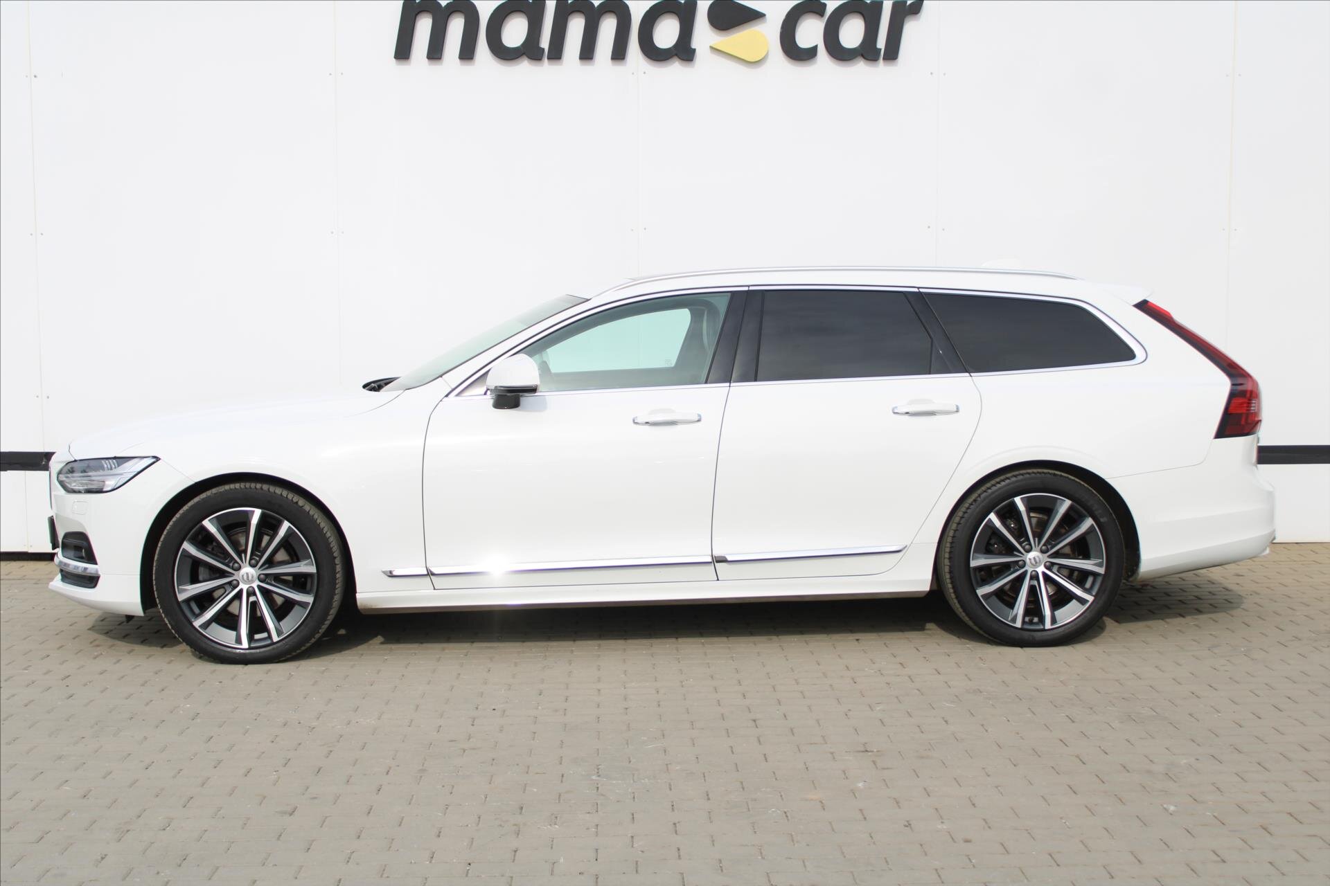 Volvo V90 Kombi 2,0 l 173 kw