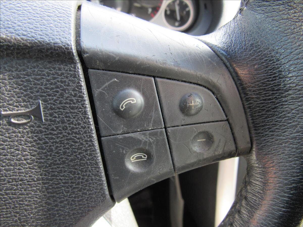 Mercedes-Benz Třídy B Kombi 2,0 l 142 kw