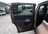 Mercedes-Benz GLB SUV / Terénní 2,0 l 225 kw