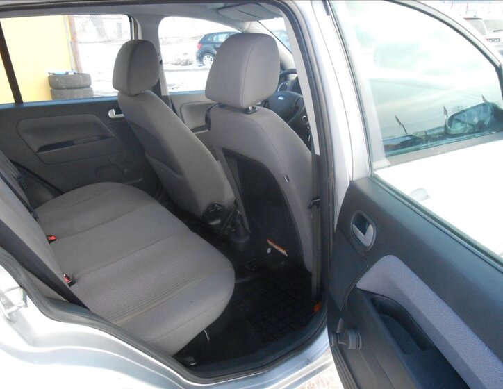 Ford Fusion Hatchback 1,4 l 59 kw