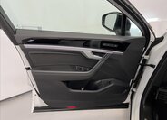 Volkswagen Touareg SUV / Terénní 4,0 l 310 kw