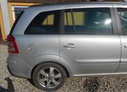 Opel Zafira 5