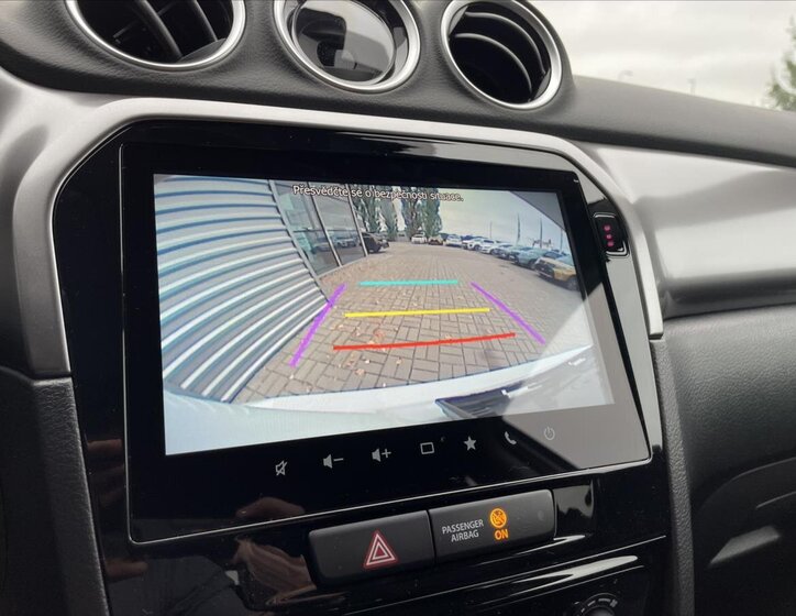 Suzuki Vitara SUV 1,4 l 81 kw