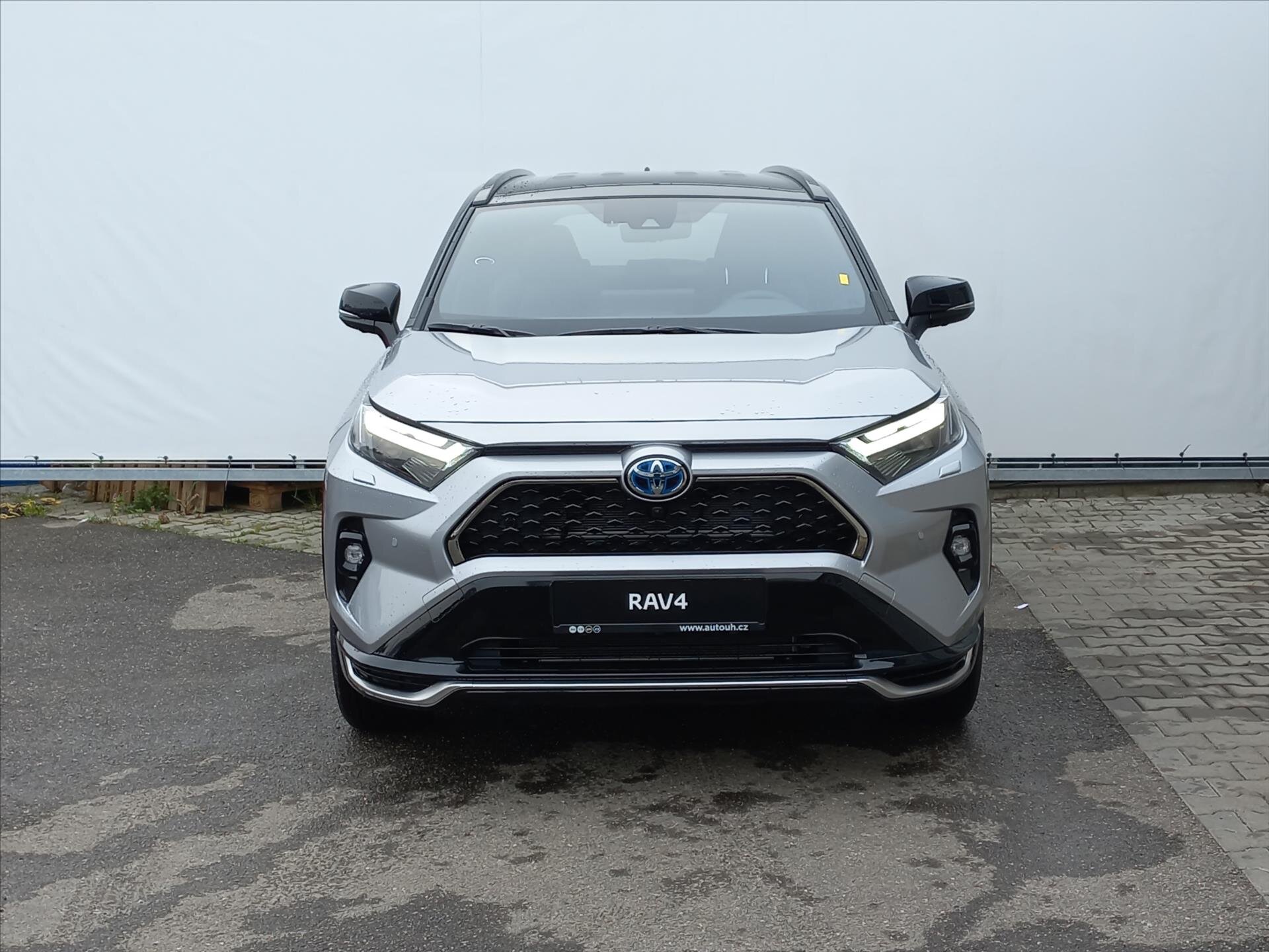 Toyota RAV4 SUV 2,5 l 136 kw