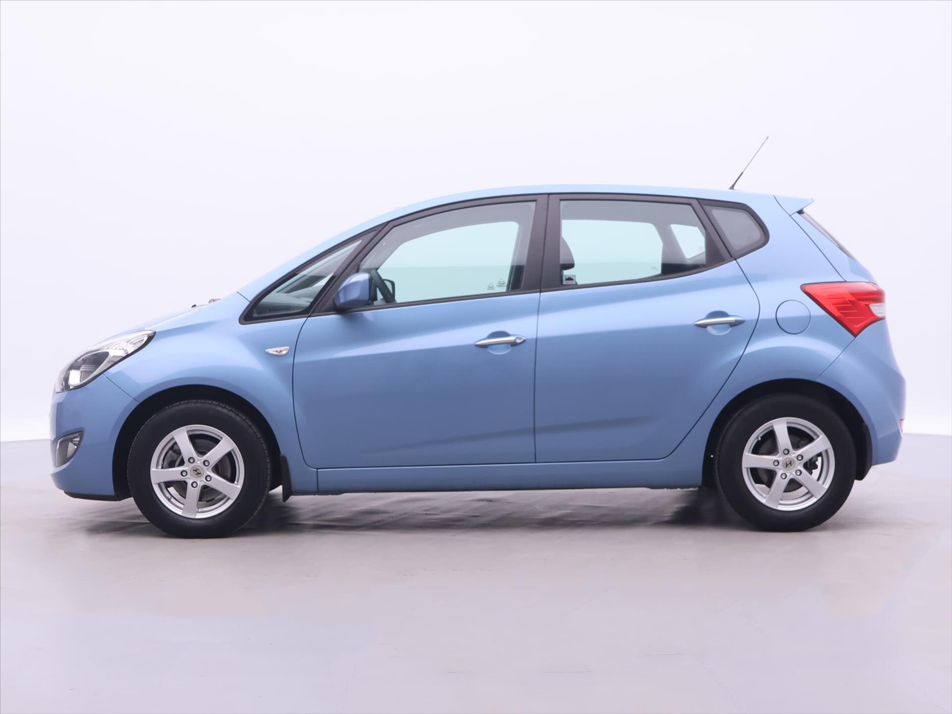 Hyundai ix20 MPV 1,4 l 66 kw