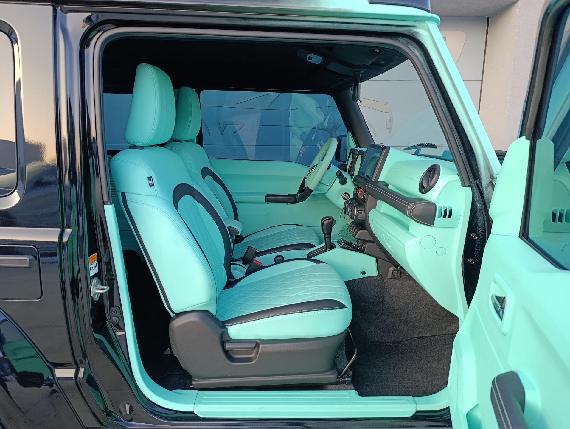 Suzuki Jimny SUV 1,5 l 75 kw