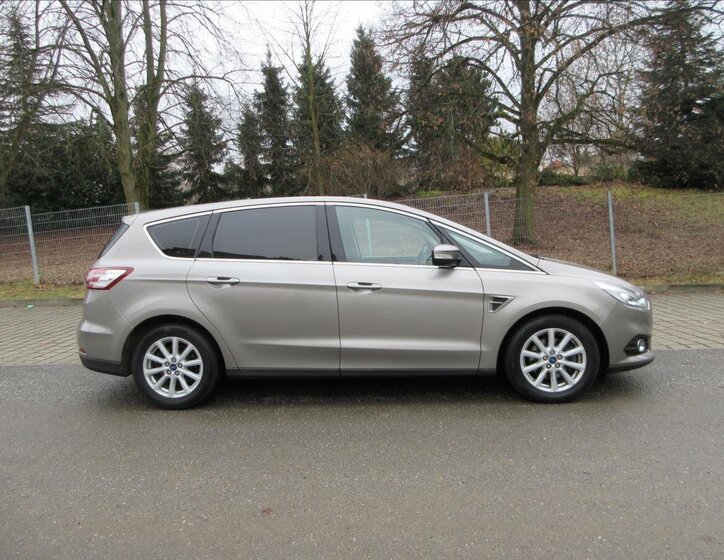 Ford S-MAX Hatchback 2,0 l 132 kw