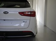 KIA Optima Kombi 2,0 l 151 kw