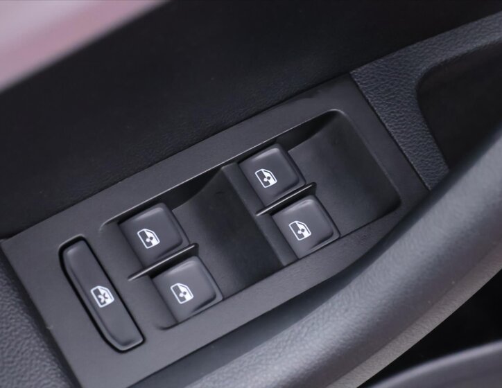 Škoda Octavia Liftback 999,0 85 kw