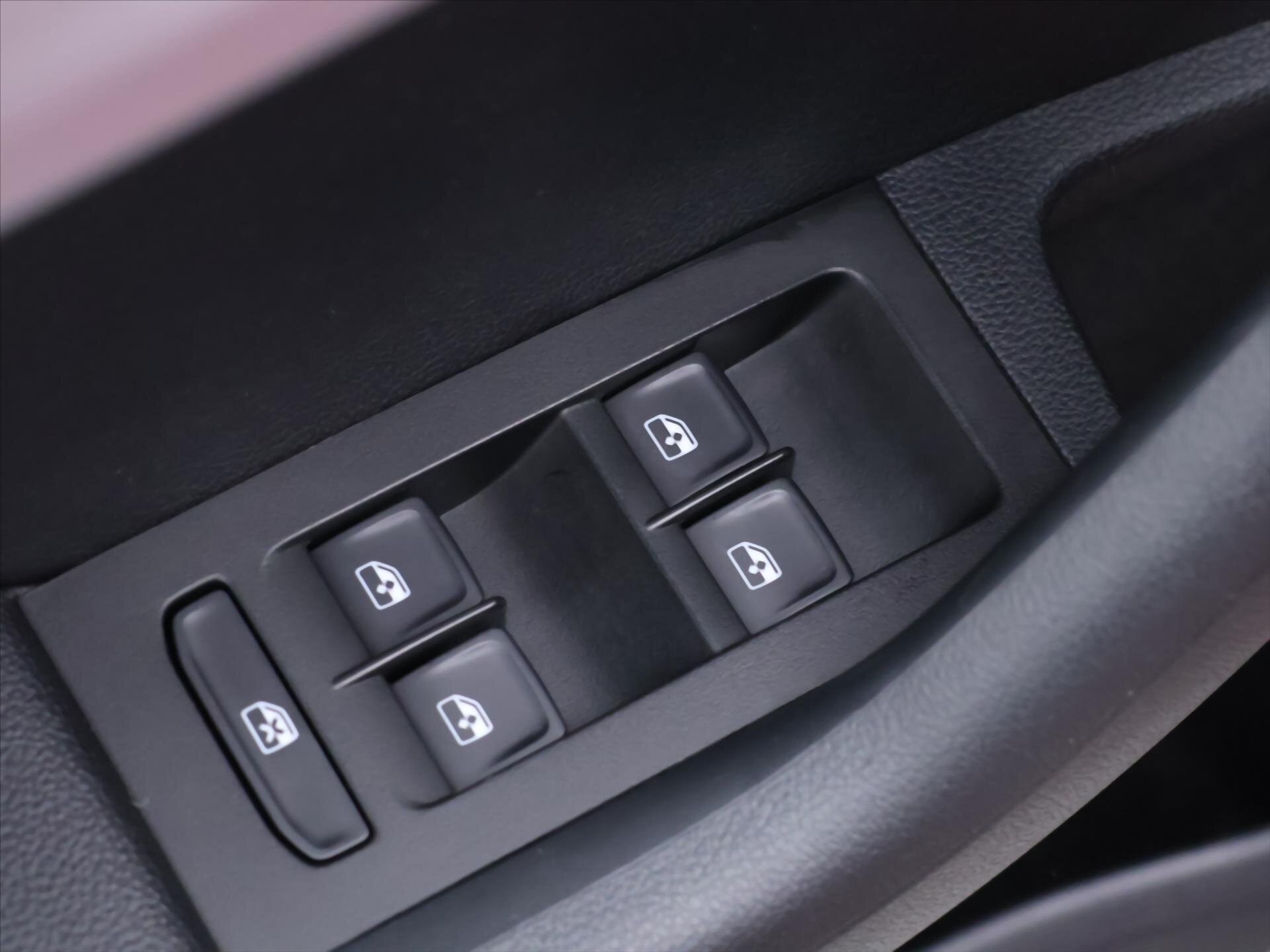 Škoda Octavia Liftback 999,0 85 kw