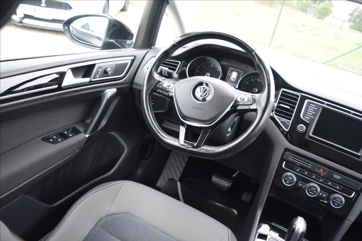 Volkswagen Golf Sportsvan