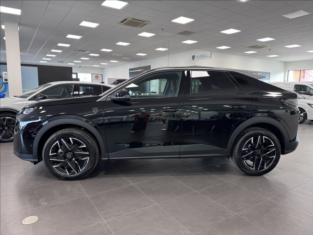 Peugeot 3008 SUV / Terénní 1,2 l 107 kw