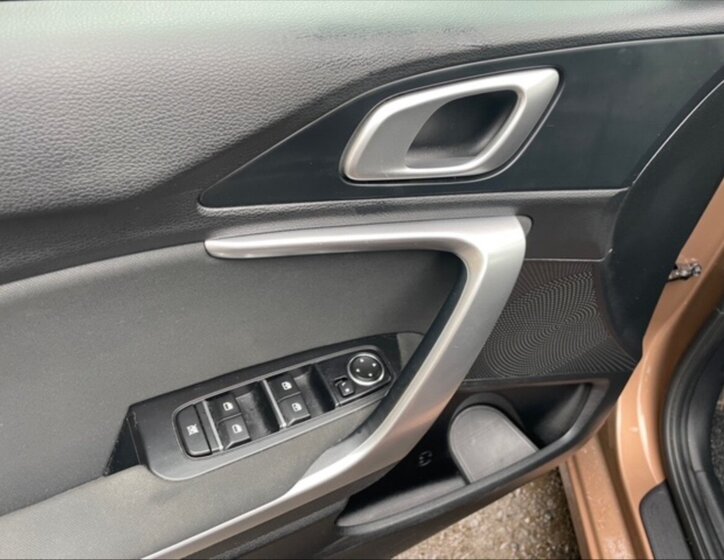 KIA Ceed Kombi 1,5 l 117 kw