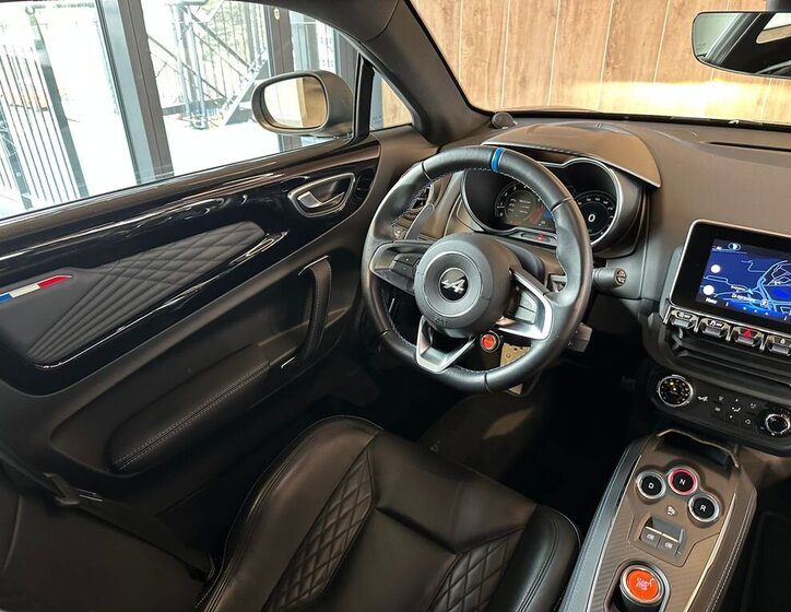 Ostatní Ostatní Kupé 1,8 l 185 kw