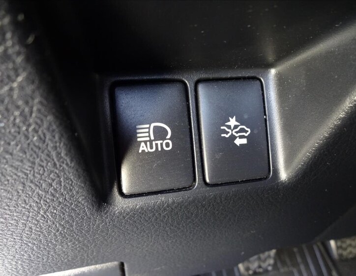 Toyota Yaris Kombi 1,3 l 73 kw