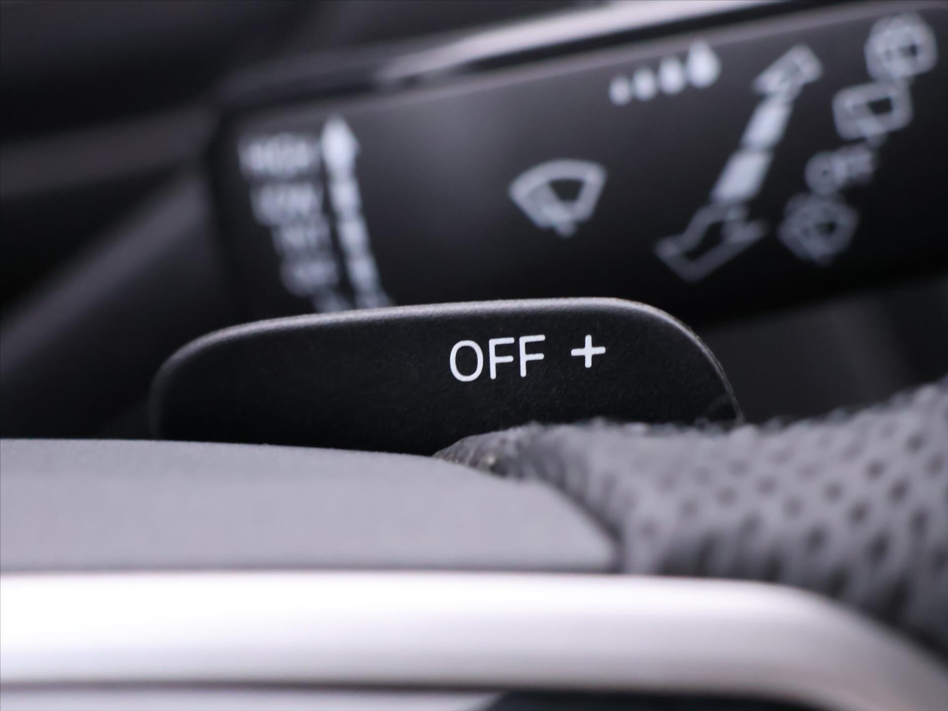 Volkswagen Tiguan Allspace SUV / Terénní 2,0 l 140 kw