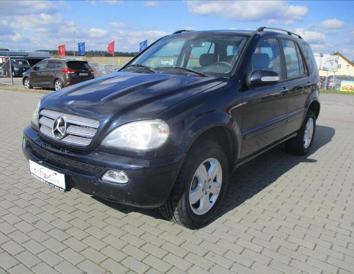 Mercedes-Benz Třídy M 1