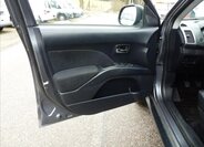 Citroën C-Crosser SUV / Terénní 2,2 l 115 kw