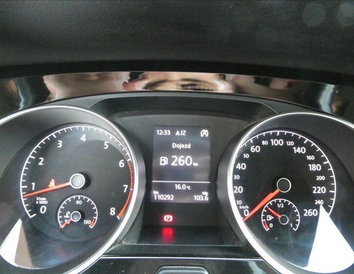 Volkswagen Touran MPV 1,2 l 81 kw