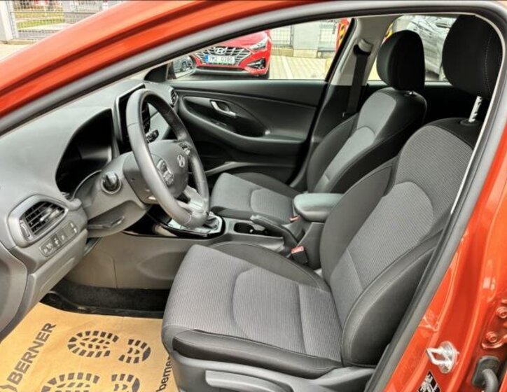 Hyundai i30 Kombi 1,5 l 70 kw