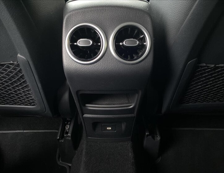 Mercedes-Benz Třídy B 25