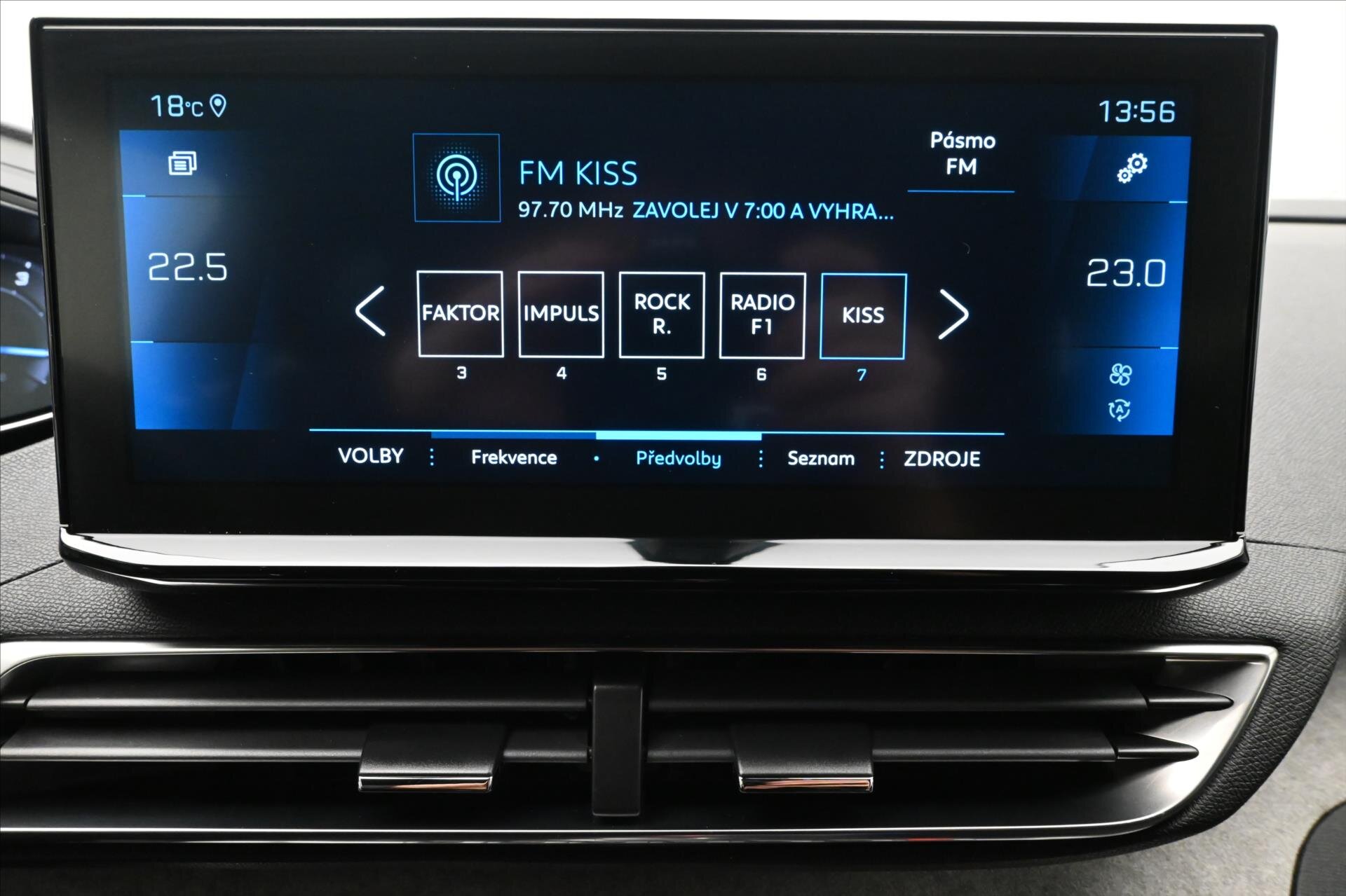 Peugeot 5008 SUV / Terénní 1,6 l 133 kw