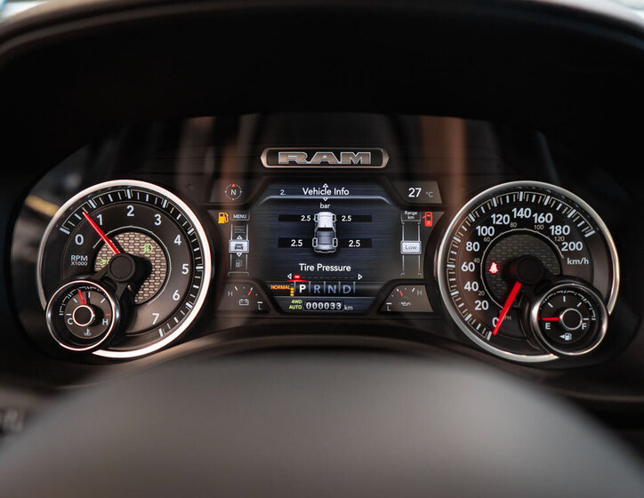 Dodge RAM Pick-up 5,7 l 291 kw
