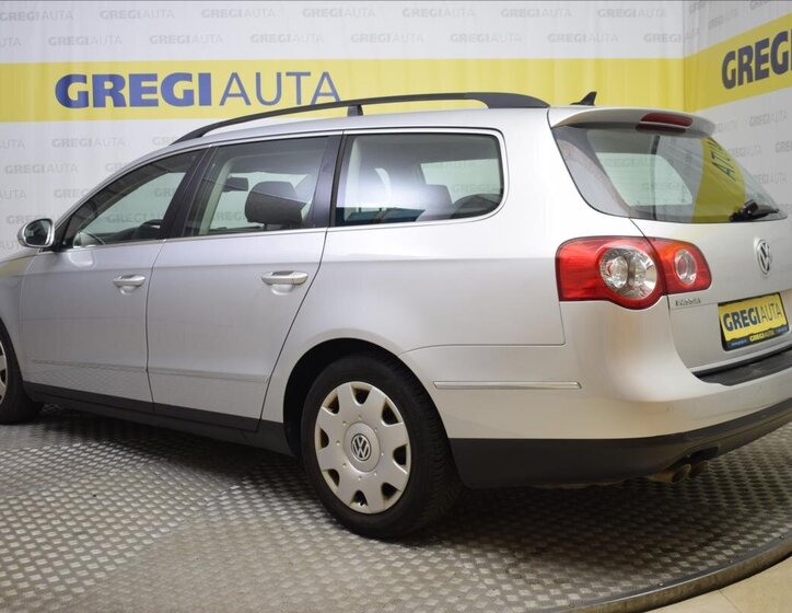 Volkswagen Passat Kombi 2,0 l 81 kw