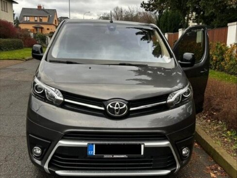 Toyota ProAce City Verso VAN-Minibus 0,0 130 kw