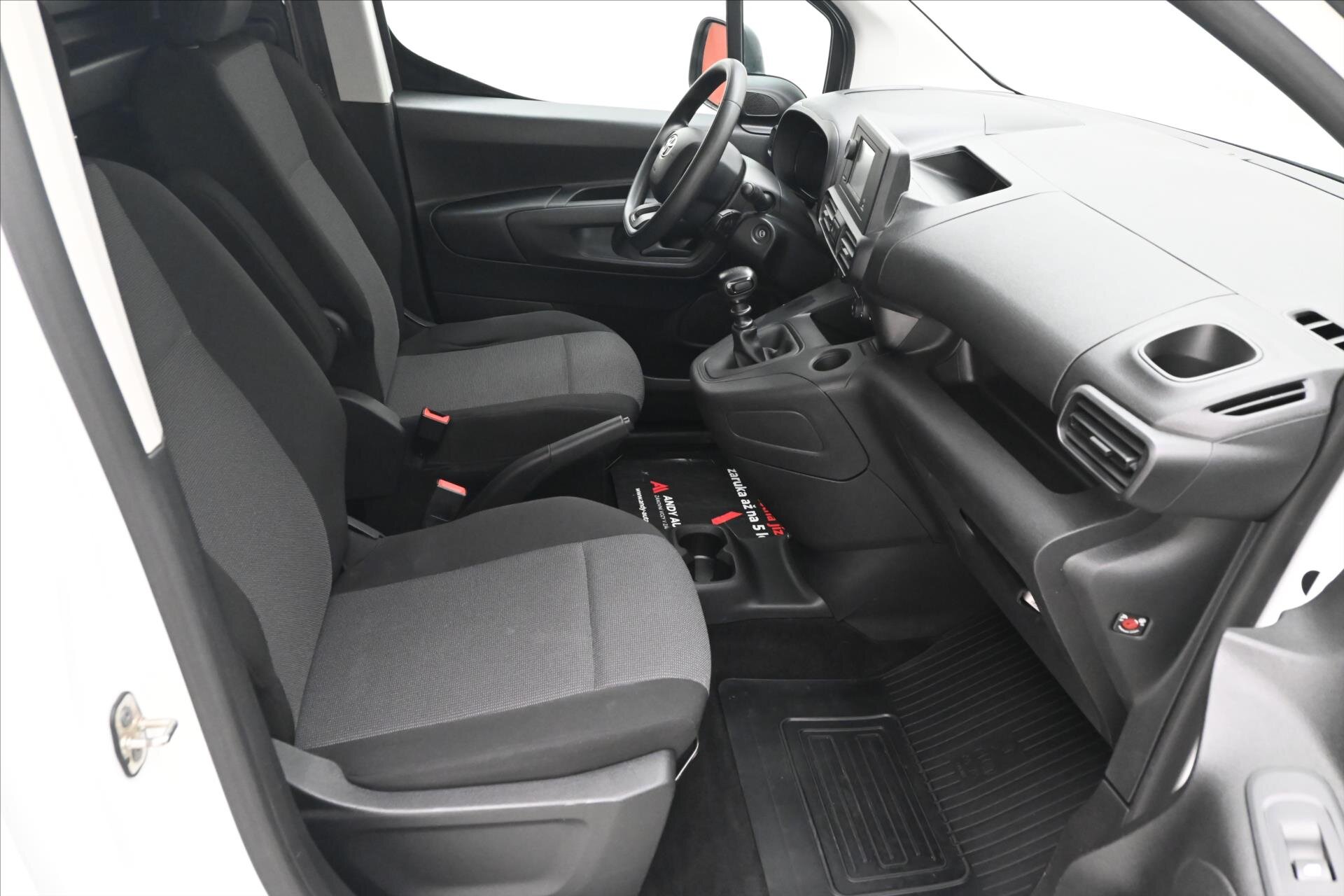 Toyota ProAce Skříň 1,5 l 75 kw
