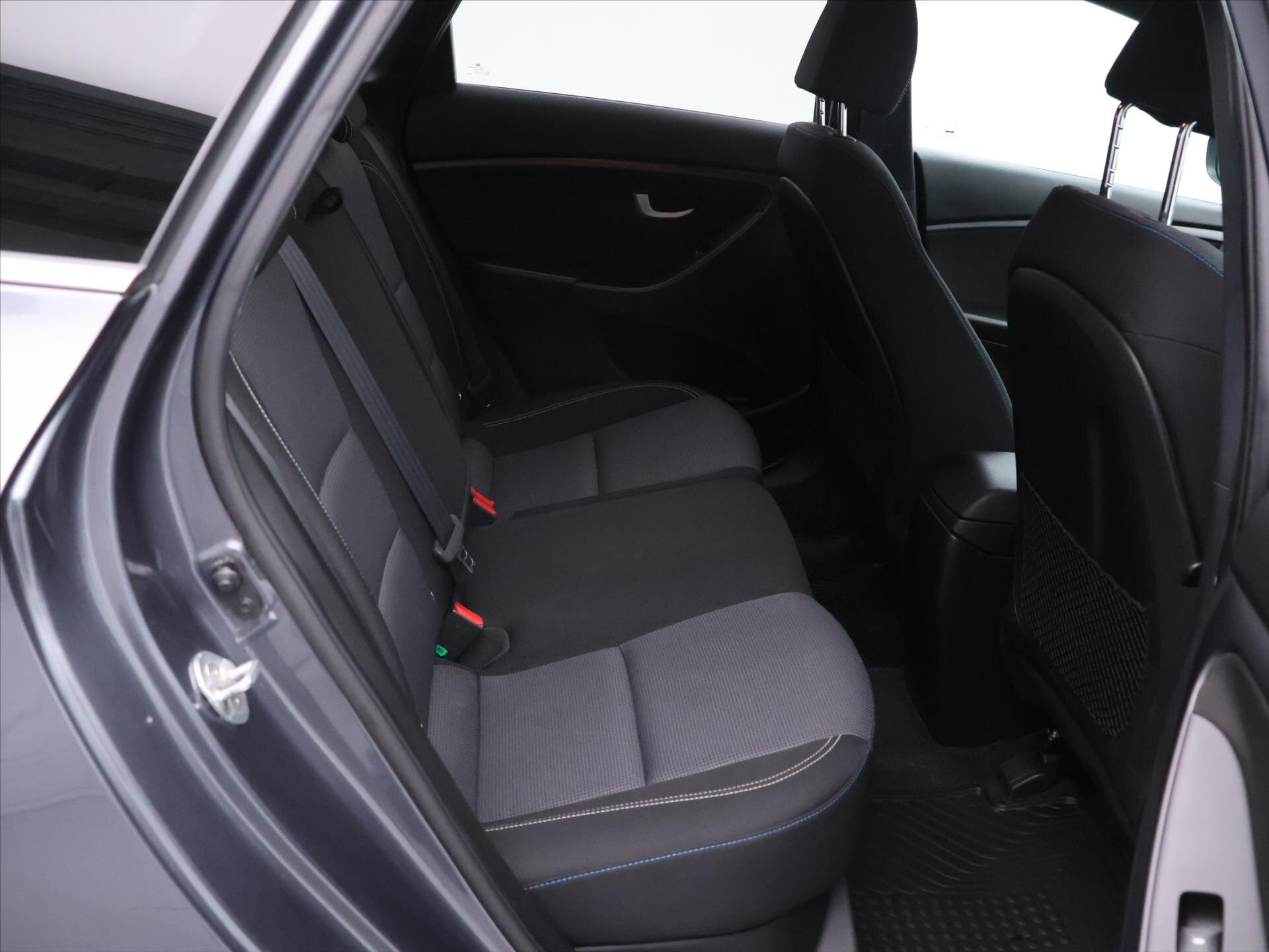 Hyundai i30 Kombi 1,6 l 99 kw