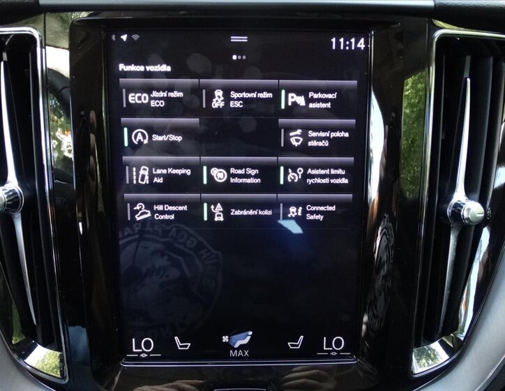 Volvo XC60 SUV / Terénní 2,0 l 110 kw