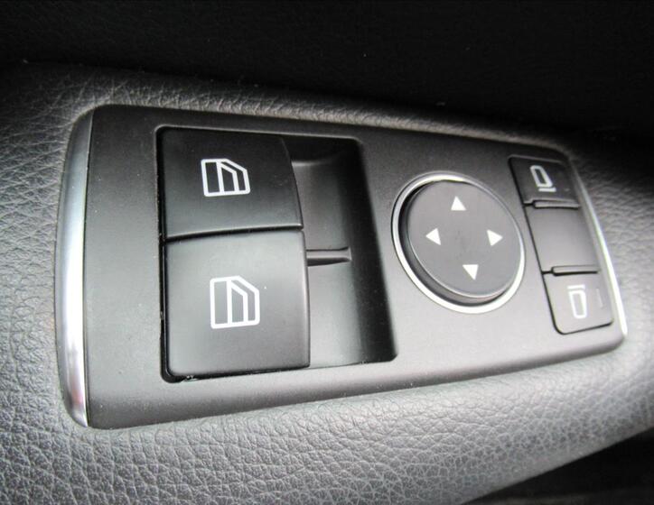 Mercedes-Benz Třídy C 15