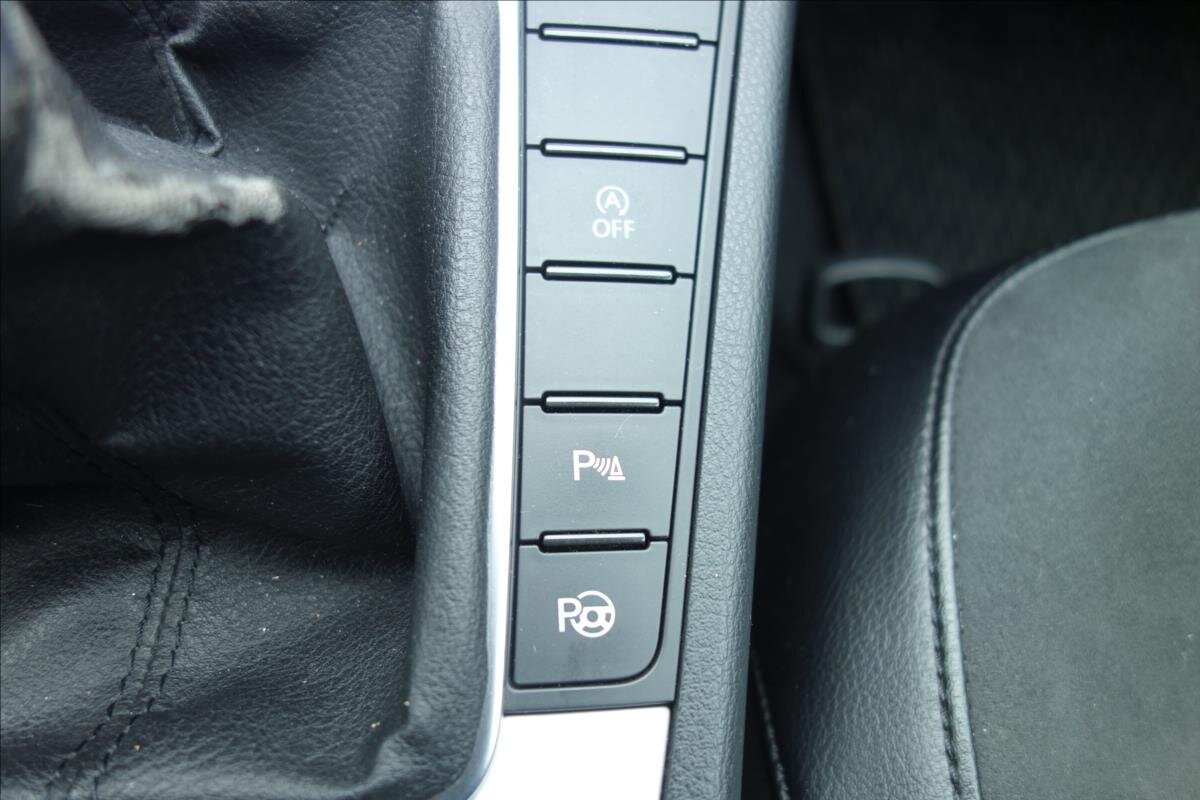 Volkswagen Passat Kombi 2,0 l 130 kw