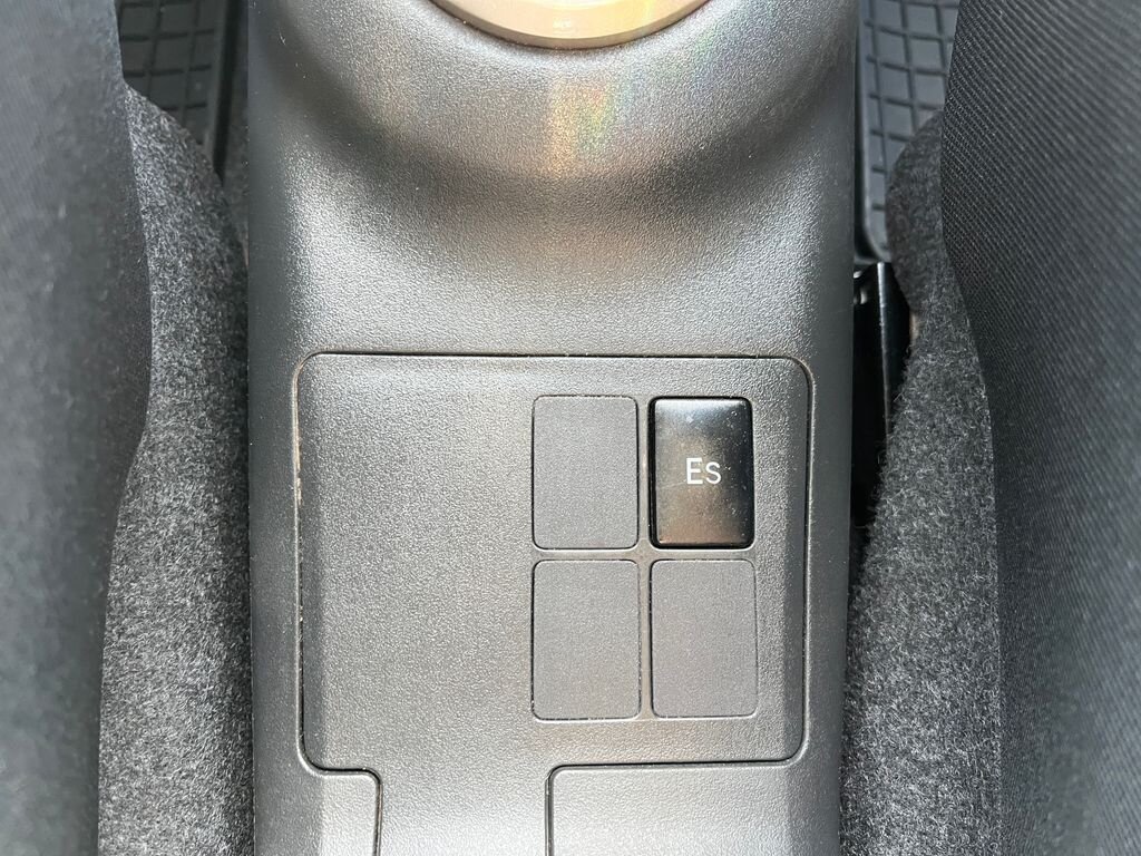 Toyota Yaris Hatchback 1,3 l 64 kw