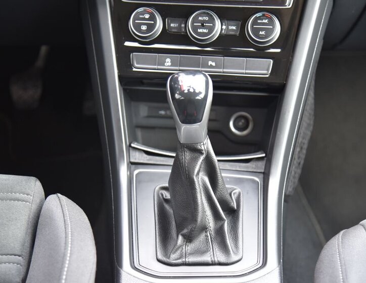 Volkswagen Touran MPV 2,0 l 90 kw