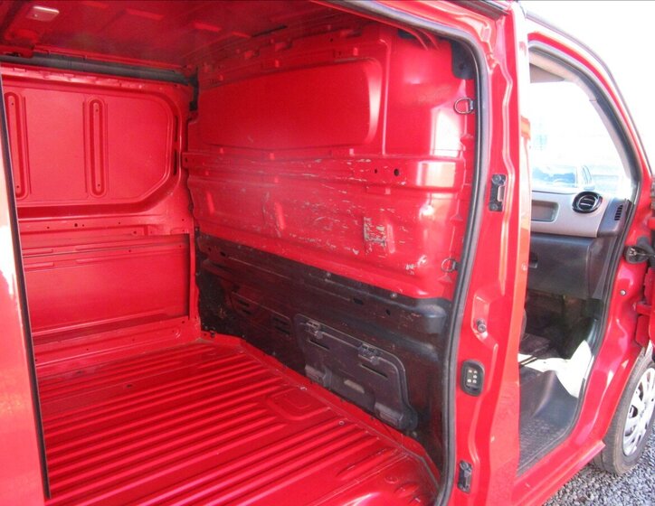 Renault Trafic Skříň 1,6 l 70 kw