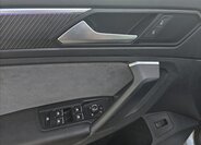 Volkswagen Tiguan Kombi 2,0 l 235 kw