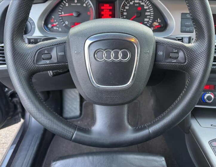 Audi A6 Allroad Kombi 3,0 l 171 kw