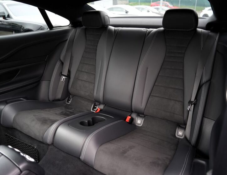 Mercedes-Benz Třídy E 26