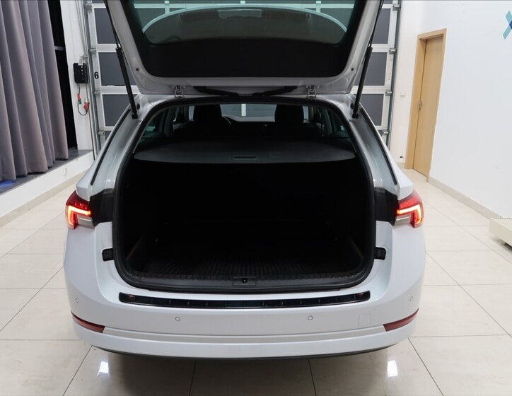 Škoda Octavia Kombi 2,0 l 85 kw