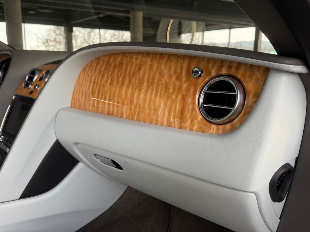 Bentley Continental GTC Kabriolet 4,0 l 373 kw