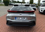 Toyota C-HR Hatchback 2,0 l 111 kw