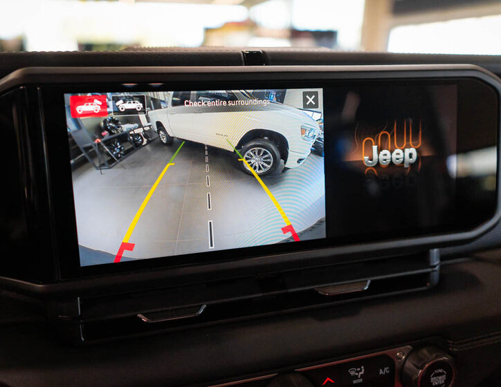 Jeep Wrangler Ostatní 6,4 l 350 kw