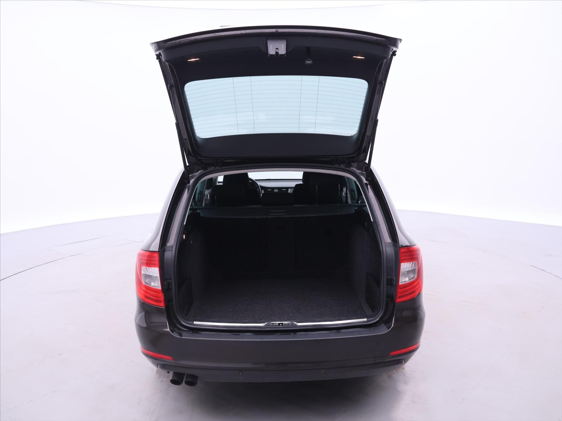 Škoda Superb Kombi 2,0 l 103 kw