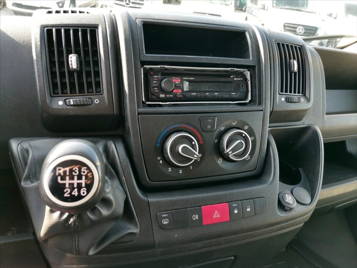 Peugeot Boxer Skříň 2,2 l 110 kw