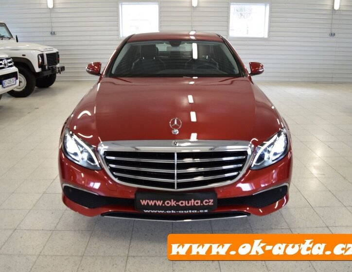 Mercedes-Benz Třídy E Sedan 0,0 110 kw
