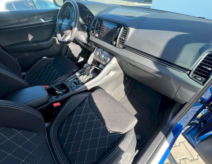 Škoda Karoq SUV / Terénní 1,5 l 110 kw