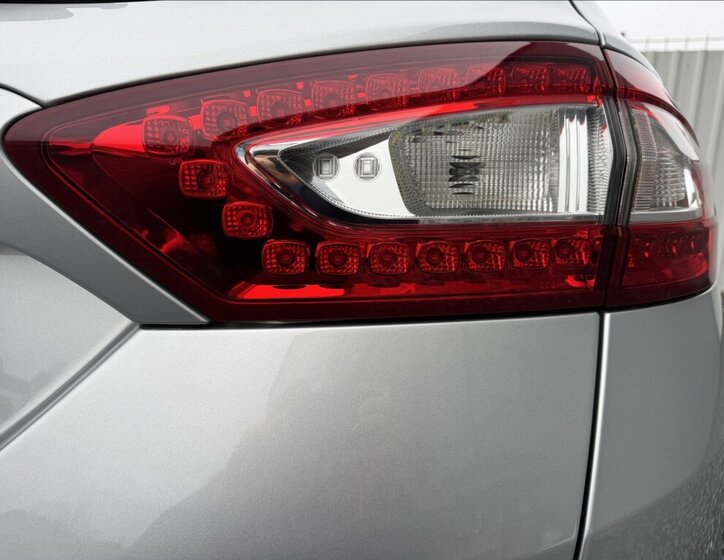 Ford Mondeo Kombi 2,0 l 132 kw