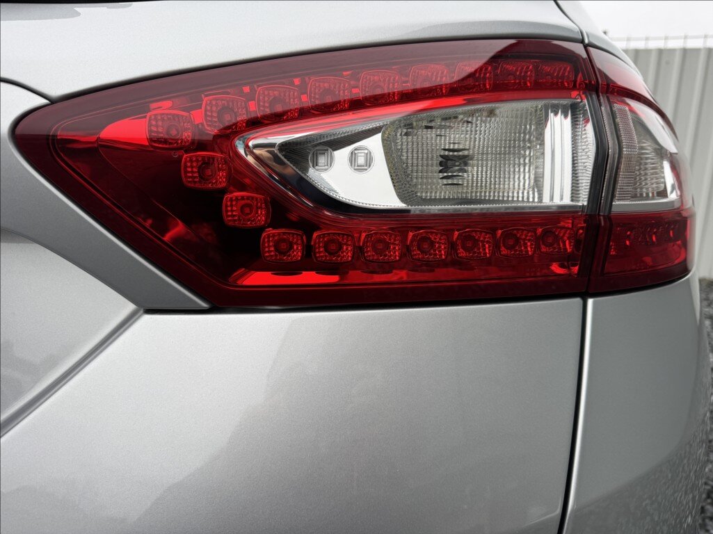 Ford Mondeo Kombi 2,0 l 132 kw